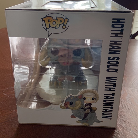 Star Wars Funko pop! Hoth Han Solo with Tauntaun #125 - Picture 4 of 8